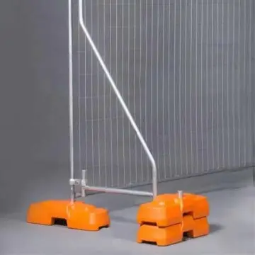 Safe and Portable Galvanized Crowd Control Fence Metal Traffic Barriers Waterproof Crowd Temporary Fence for Construction