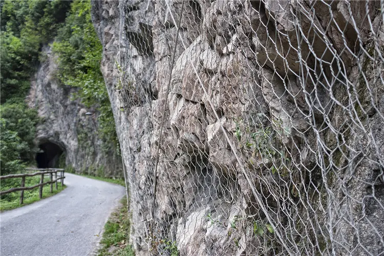 Flexible Slope Protection (2)