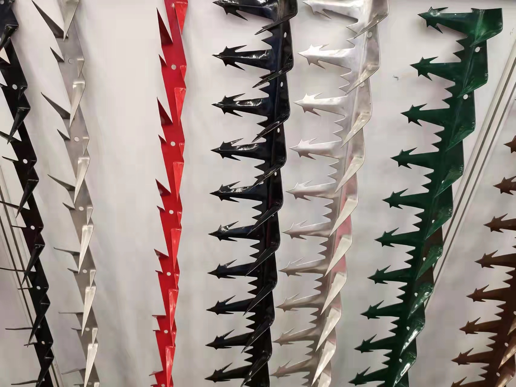 Wall spikes